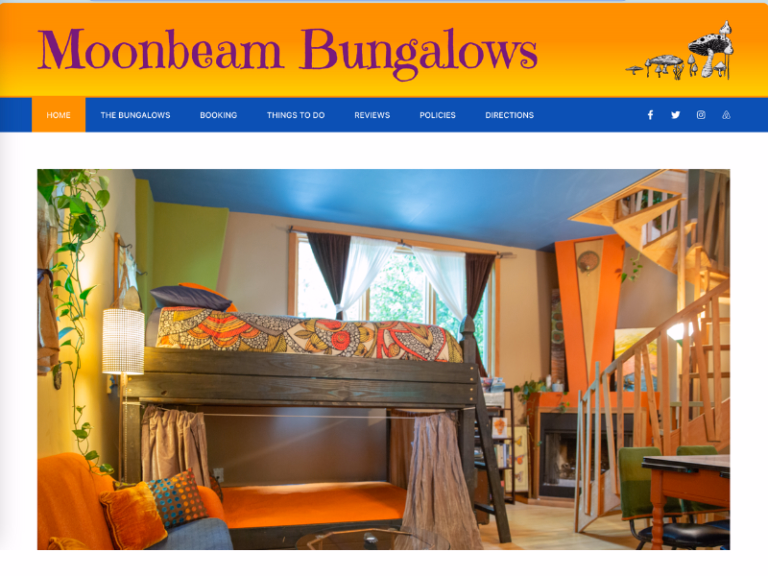 Moonbeam Bungalows Airbnb Website